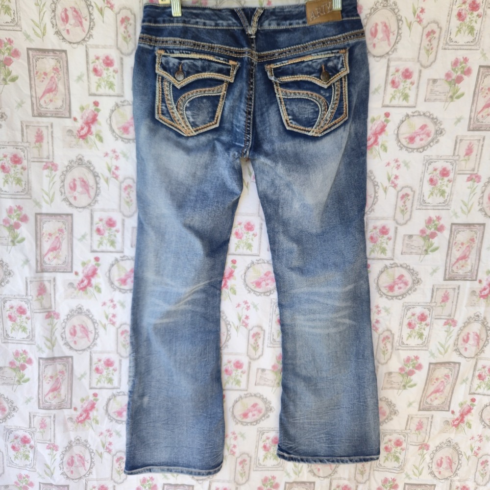 Ariya Jeans Women Size 11/12 Short Blue Bootcut Flap Pocket Distressed Y2K Bling